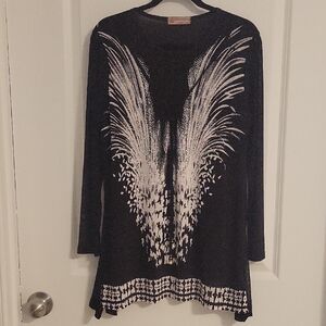 Black and White Women's Tunic